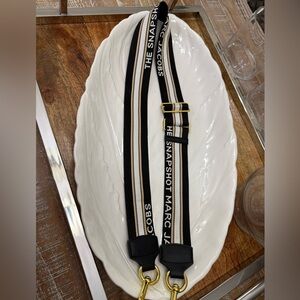 Marc Jacobs Snapshot Camera Bag Guitar Strap/Crossbody.